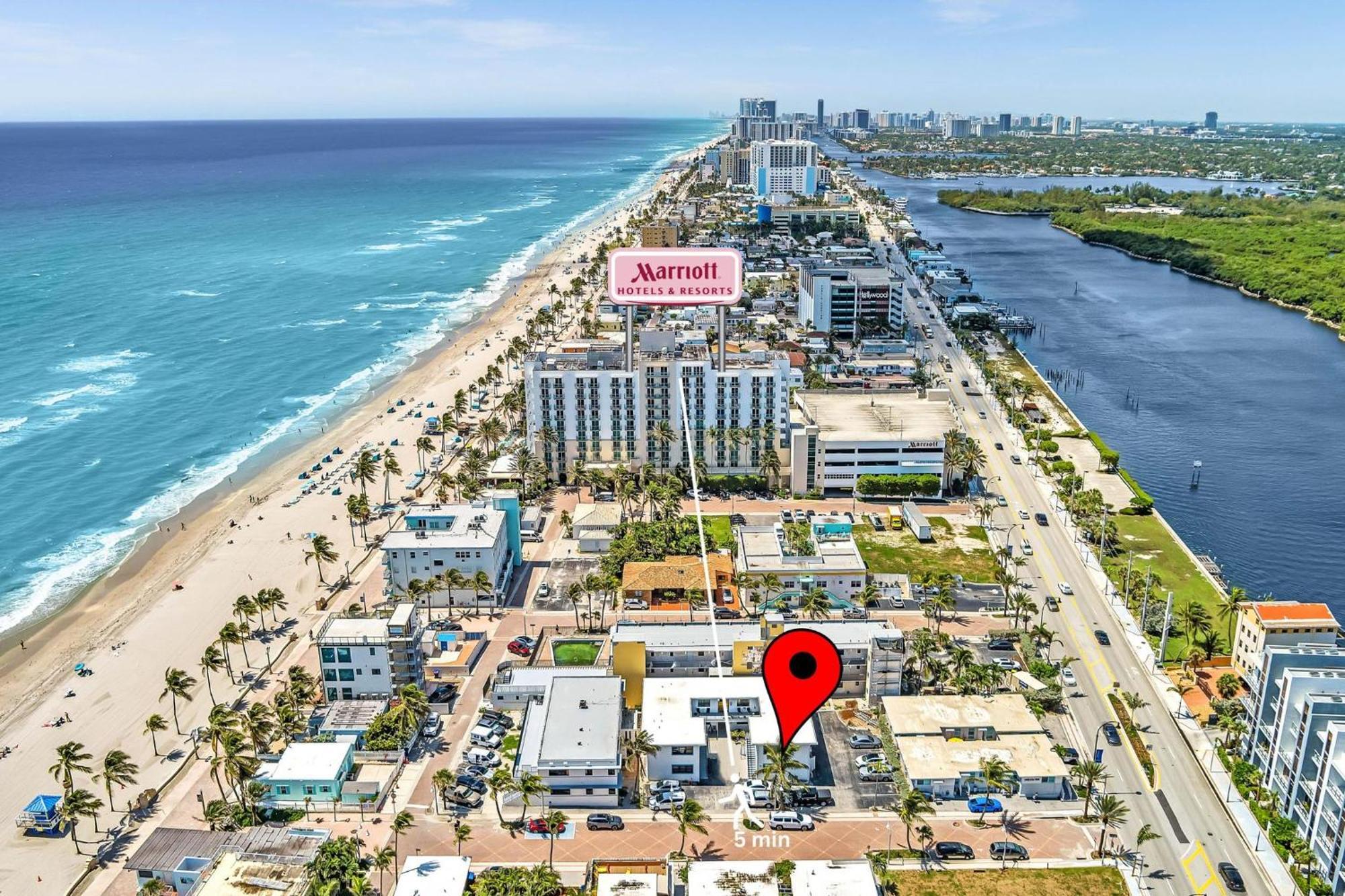 Beachfront & Pool Near Marriott Hollywood Beach Экстерьер фото